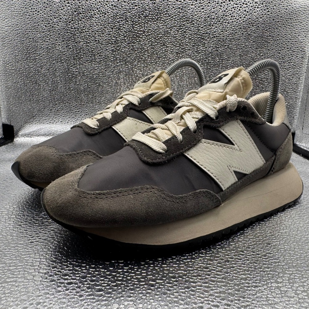 Size 7 New Balance 237 Sneakers Womens Grey Good Retro Lifestyle WS237DG1